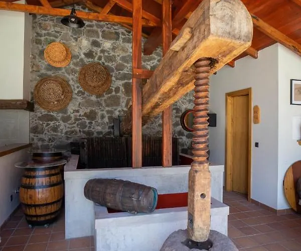 Quinta Vale Vitis Farm stay *