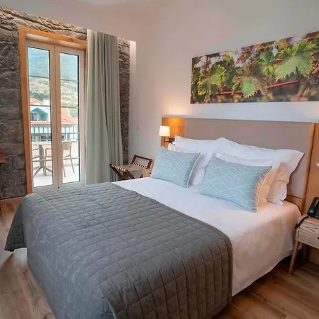 Quinta Vale Vitis Farm stay *